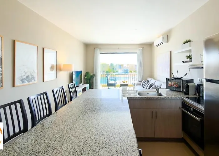 Apartment Ollystays-scenic Lagoon & Shared Pool Views! Tawila 2br In El Gouna