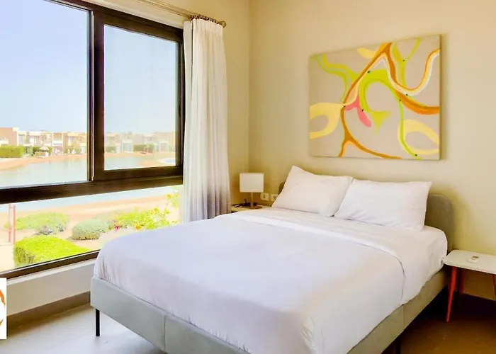 Ollystays-scenic Lagoon & Shared Pool Views! Tawila 2br In El Gouna * Hurghada