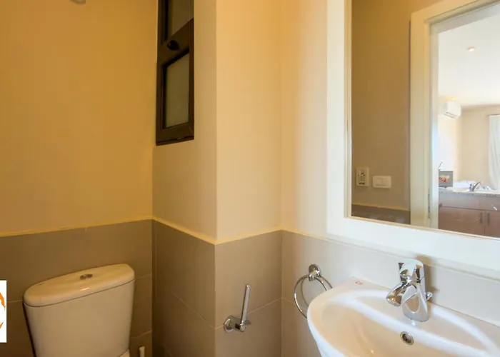 Ollystays-scenic Lagoon & Shared Pool Views! Tawila 2br In El Gouna Hurghada